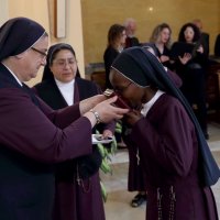 Professione temporanea di Suor Marrion Asiimwe e Suor Mary Mongina Magata